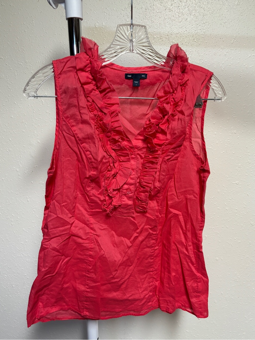 GAP Coral Ruffle V-Neck Sleeveless Camisole